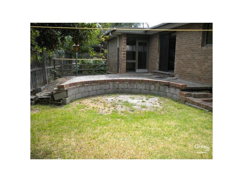 2 Picola Court, Dingley Village VIC 3172