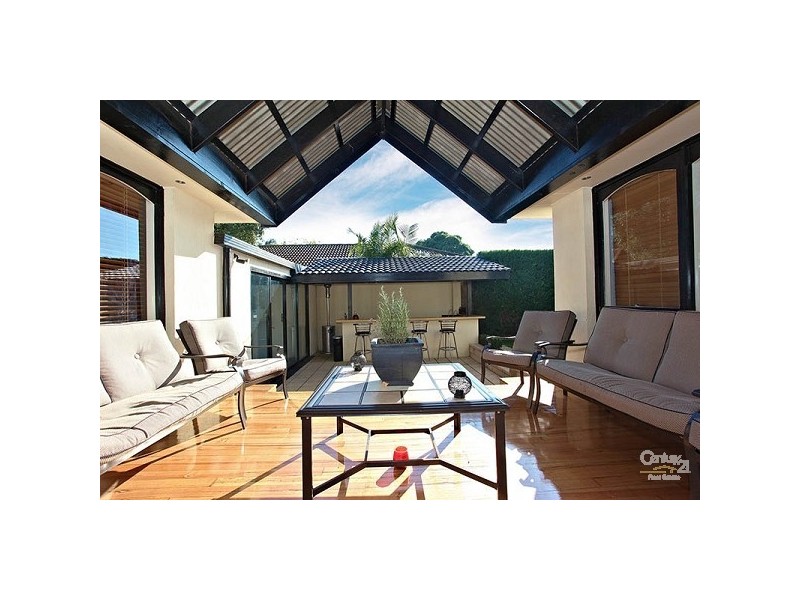 15 Cormorant Place, Dingley Village VIC 3172