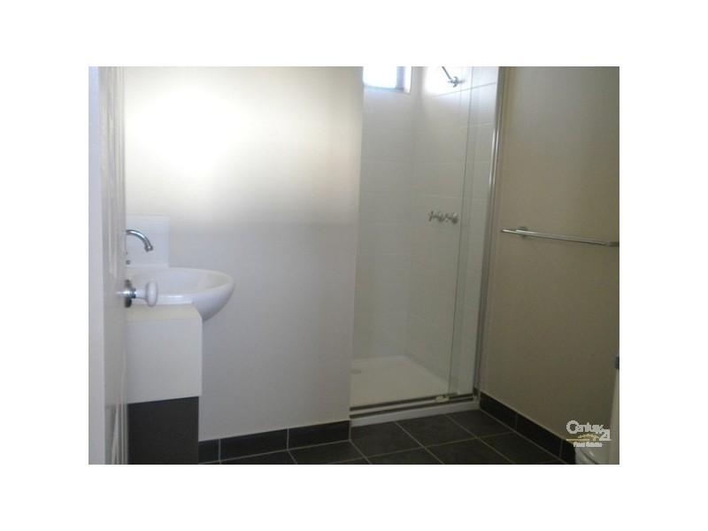 10/65-67 Tootal Road, Dingley Village VIC 3172