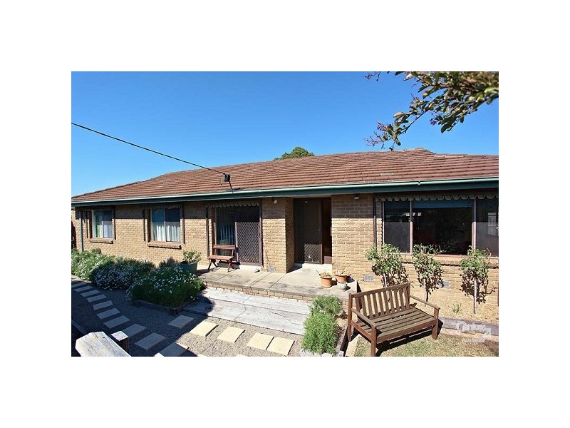 30 Kardinian Avenue, Cheltenham VIC 3192