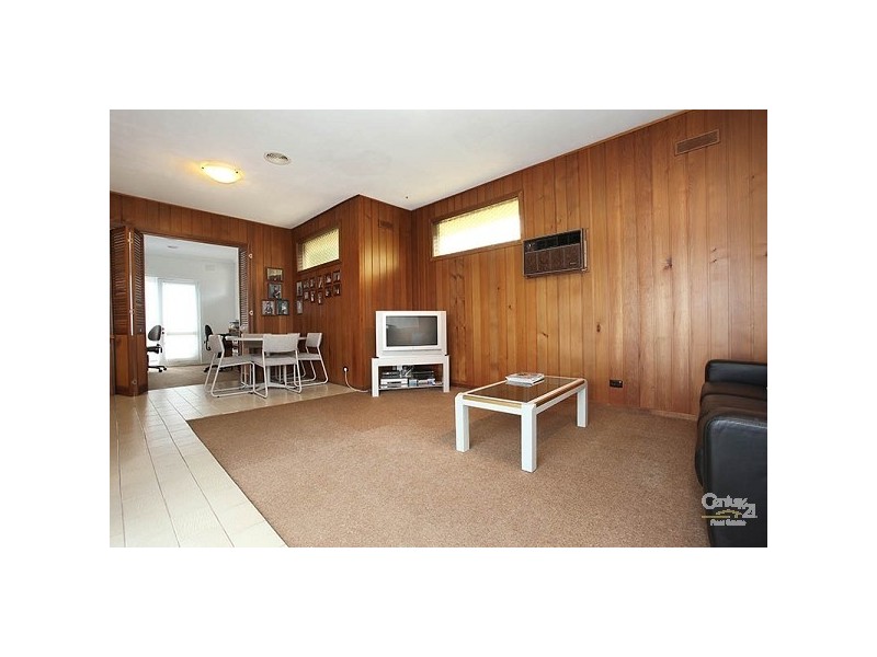 84 Village Drive, Dingley Village VIC 3172