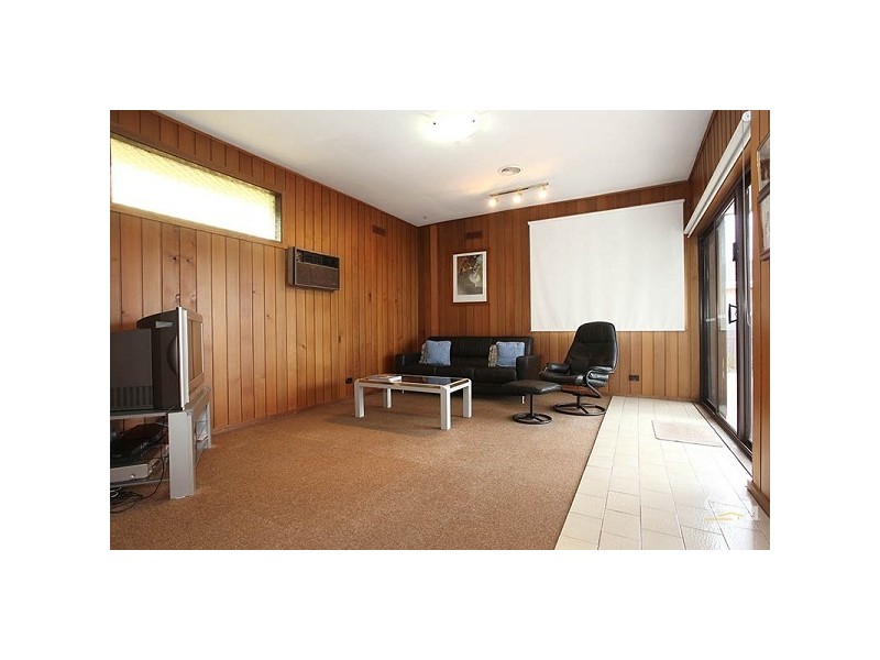 84 Village Drive, Dingley Village VIC 3172