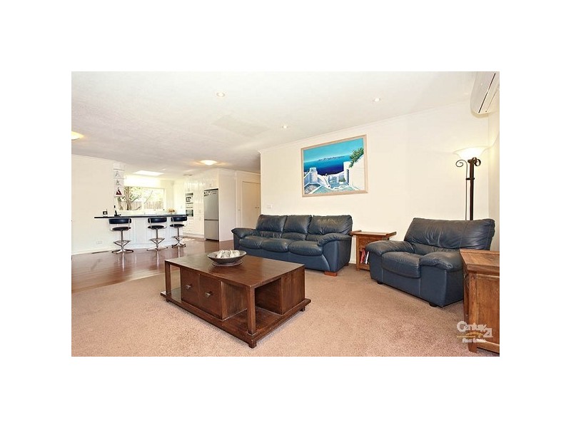 86 Village Drive, Dingley Village VIC 3172