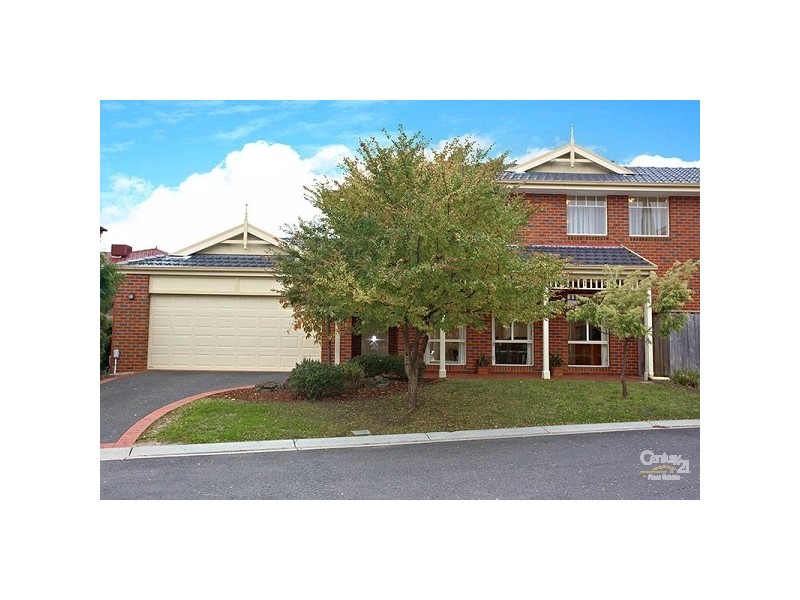 17 Kingsland Close, Dingley Village VIC 3172