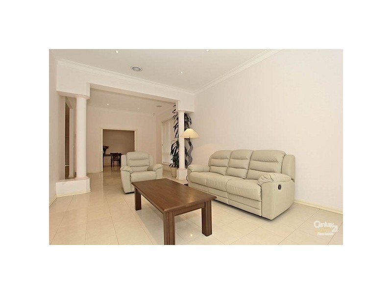 29 Jolimont Place, Dingley Village VIC 3172