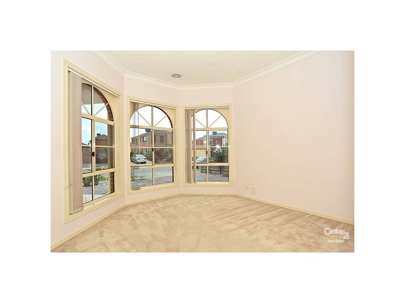 29 Jolimont Place, Dingley Village VIC 3172