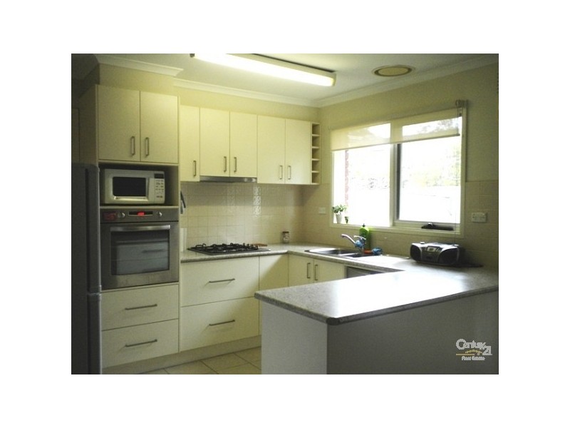 2/34-36 Howard Road, Dingley Village VIC 3172