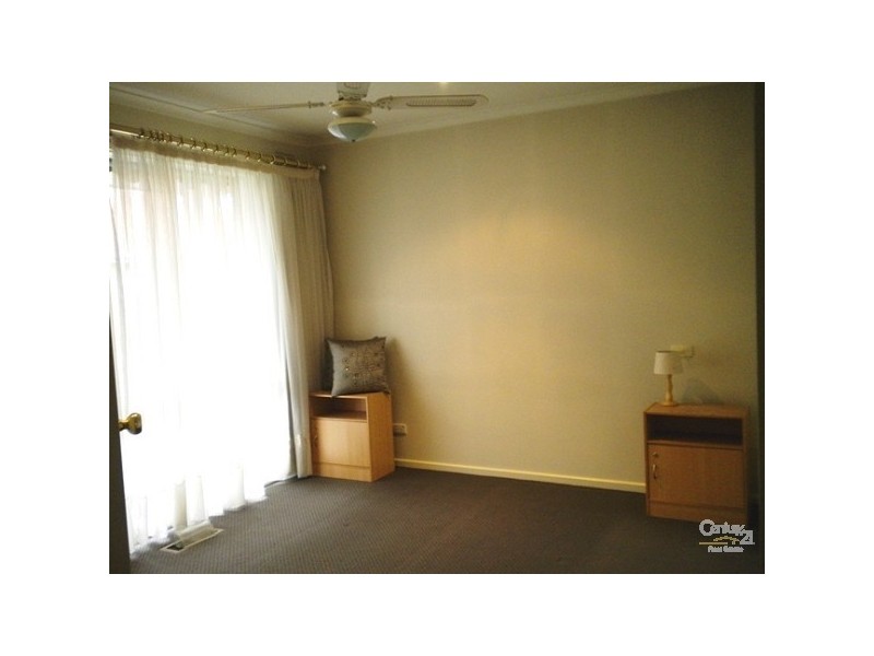 2/34-36 Howard Road, Dingley Village VIC 3172