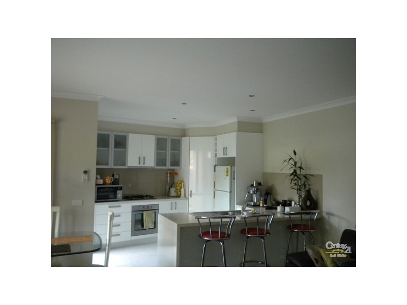 3/242 Spring Road, Dingley Village VIC 3172