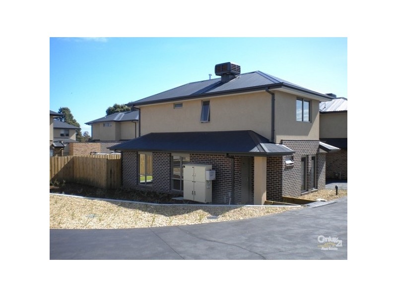 10/65-67 Tootal Road, Dingley Village VIC 3172