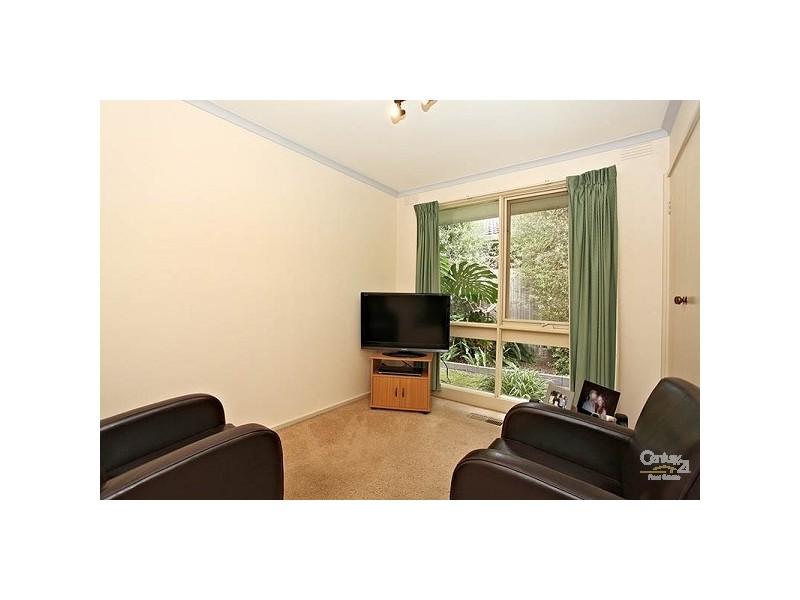 5 Cormorant Place, Dingley Village VIC 3172