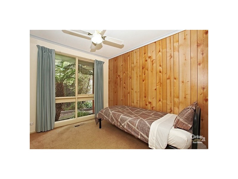 5 Cormorant Place, Dingley Village VIC 3172