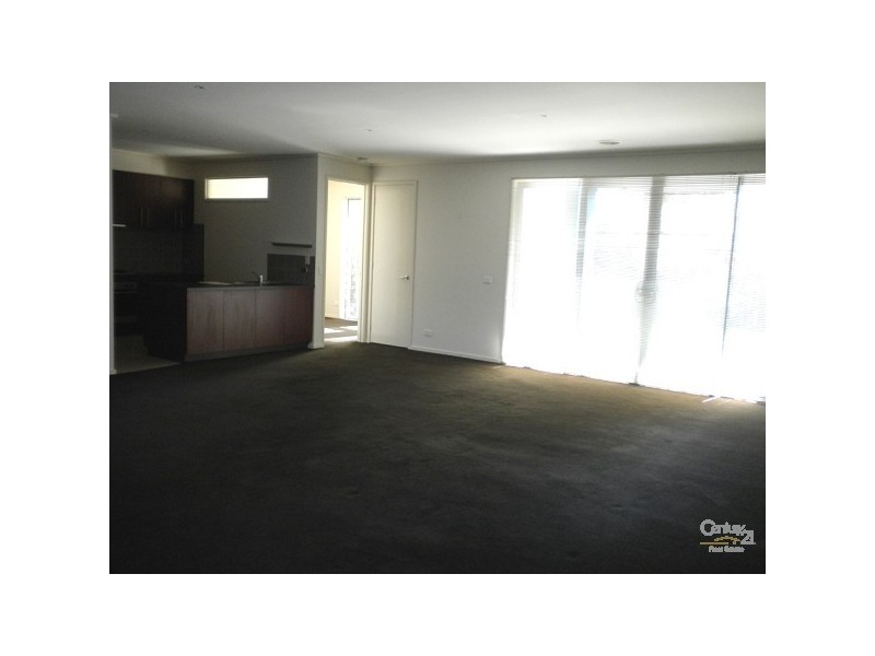 11 Fisher Mews, Waterways VIC 3195