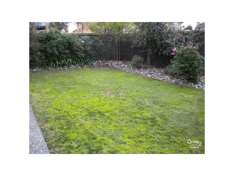 11 Fisher Mews, Waterways VIC 3195