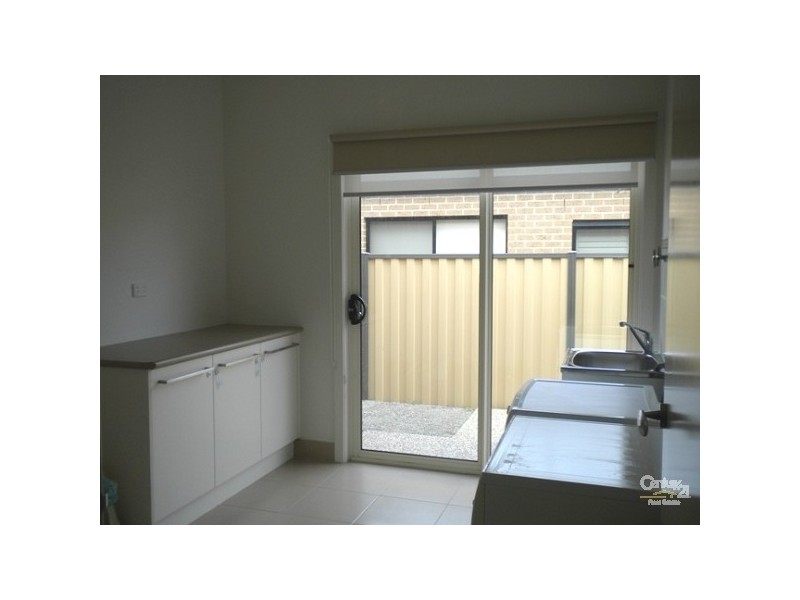 48 Donnici Drive, Keysborough VIC 3173