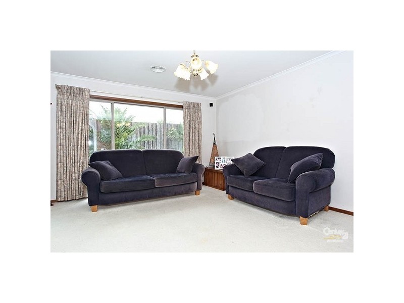 12 Delaware Drive, Dingley Village VIC 3172