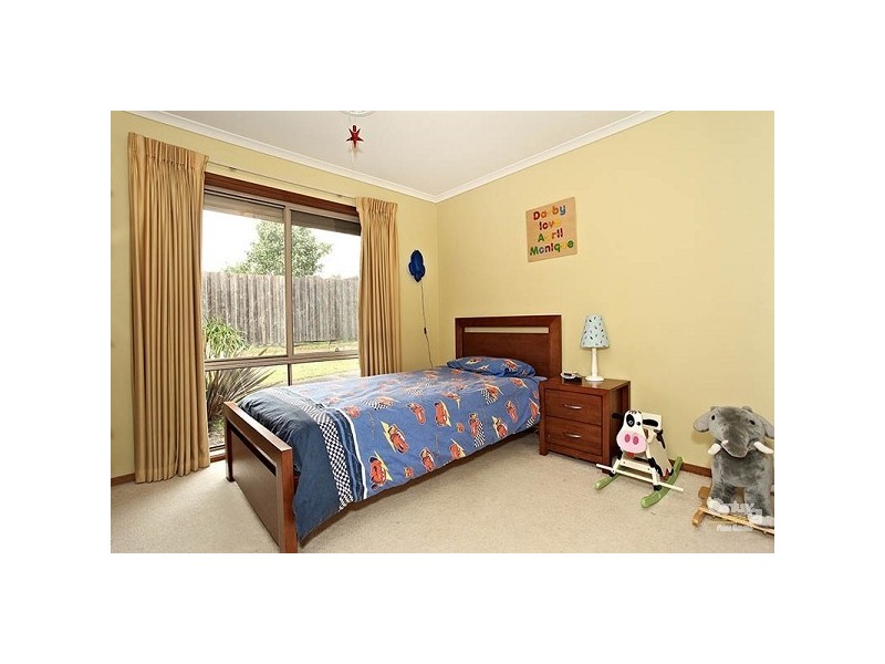12 Delaware Drive, Dingley Village VIC 3172