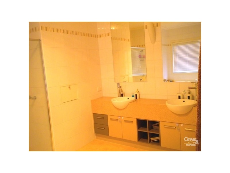 48 Donnici Drive, Keysborough VIC 3173