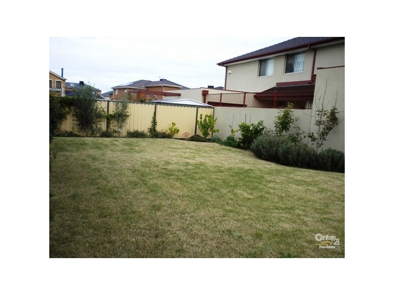48 Donnici Drive, Keysborough VIC 3173