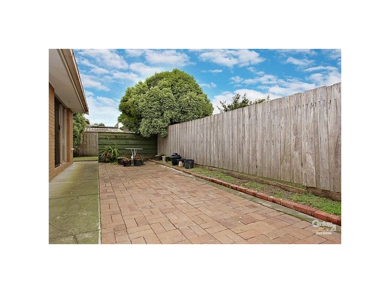 13 Delaware Drive, Dingley Village VIC 3172