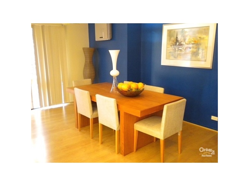 2 Cormorant Place, Dingley Village VIC 3172