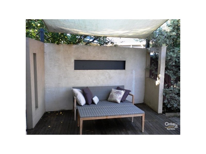 2 Cormorant Place, Dingley Village VIC 3172