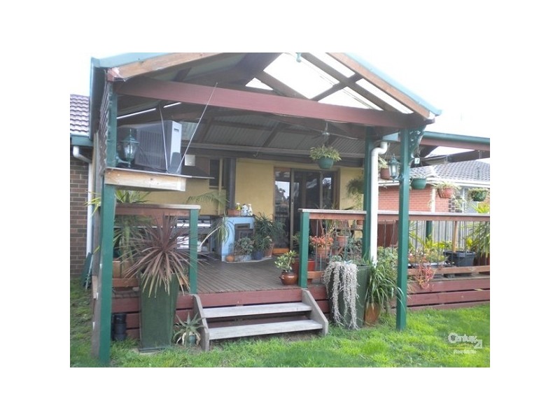 20 Springfield Road, Springvale South VIC 3172