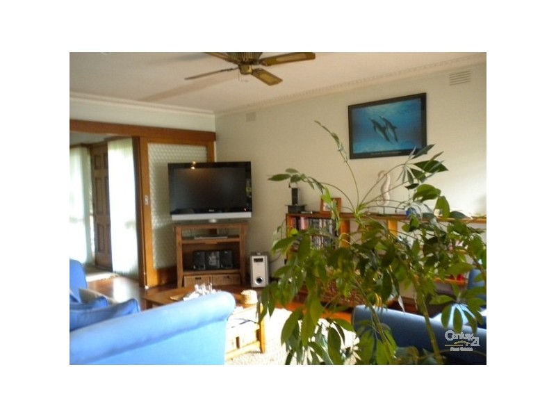20 Springfield Road, Springvale South VIC 3172