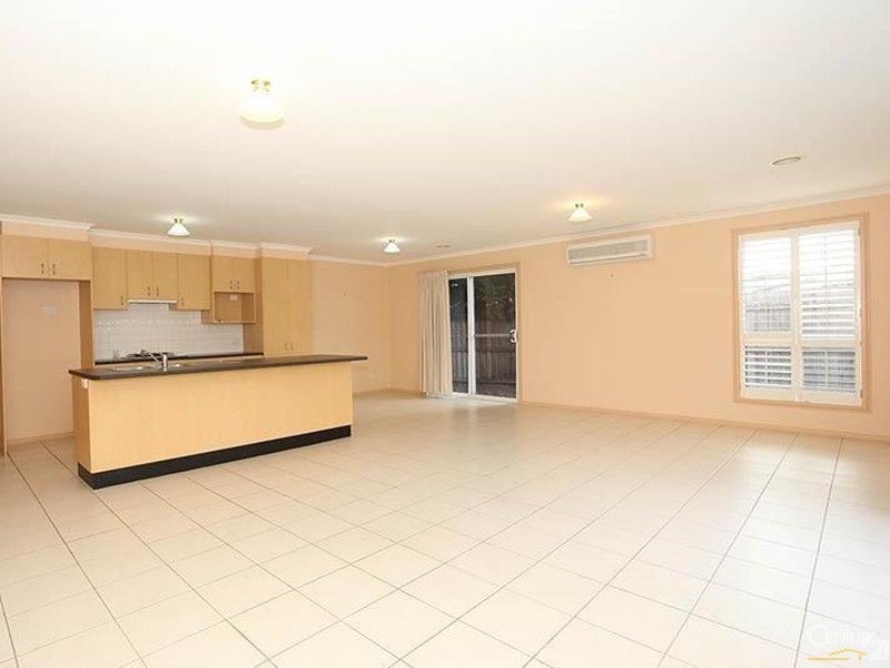 11 Harry Court, Dingley Village VIC 3172