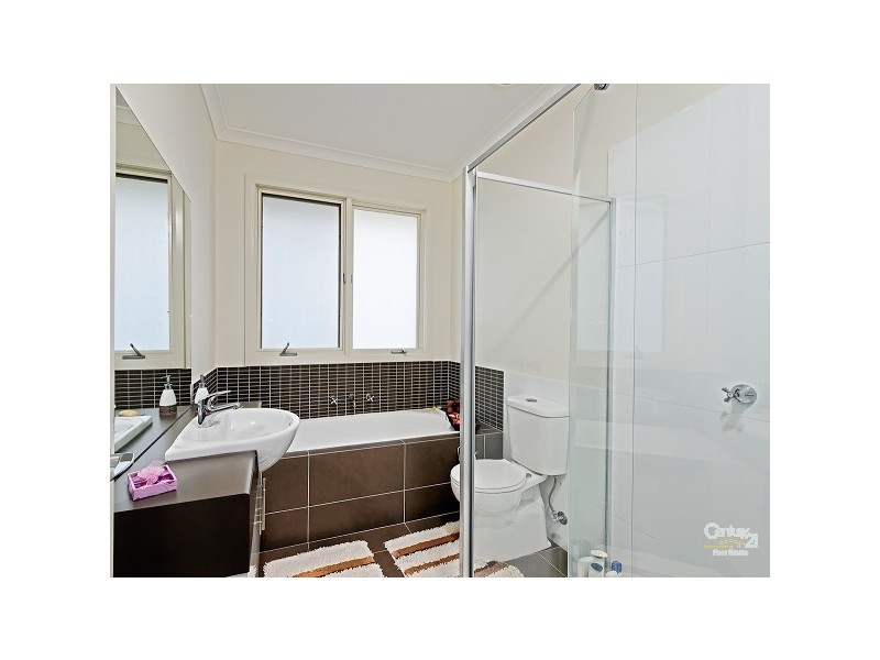 1/29 Forest Park Road, Dingley Village VIC 3172