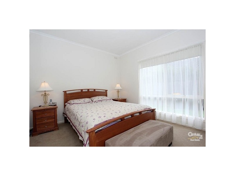 1 Rips Court, Dingley Village VIC 3172