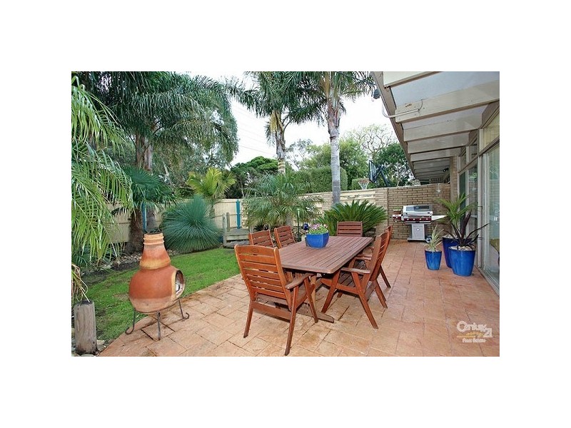 8 Florida Avenue, Dingley Village VIC 3172