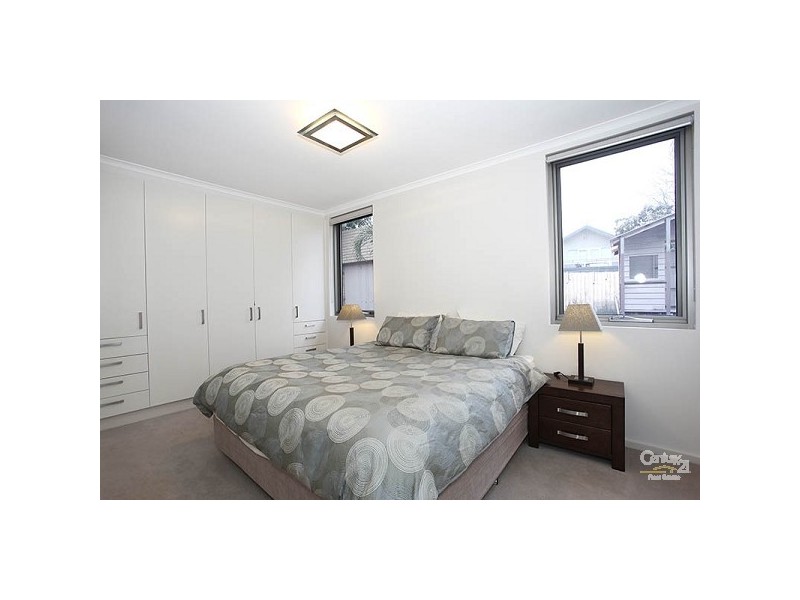 8 Florida Avenue, Dingley Village VIC 3172