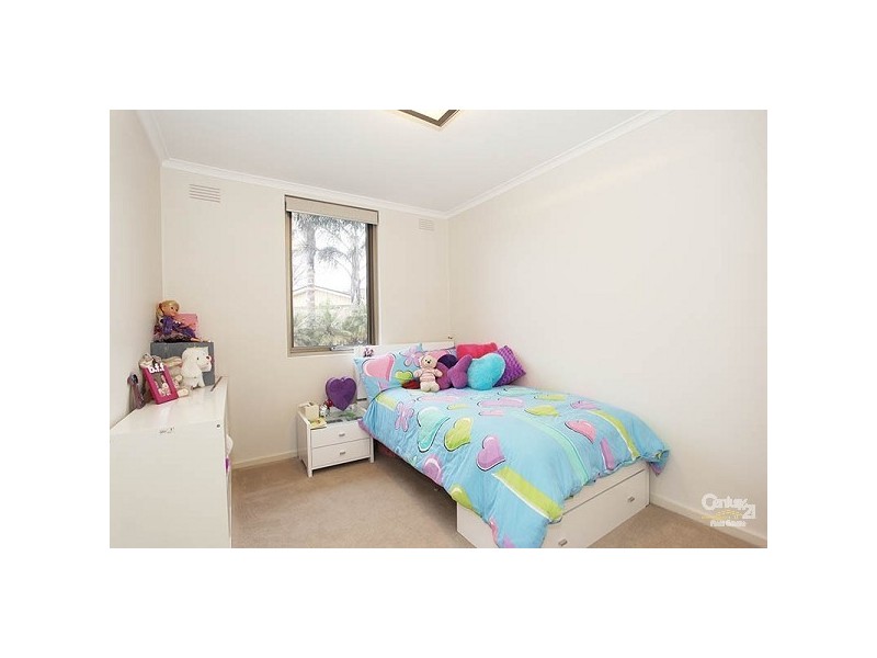 8 Florida Avenue, Dingley Village VIC 3172