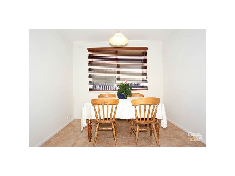 4 St Marks Close, Dingley Village VIC 3172