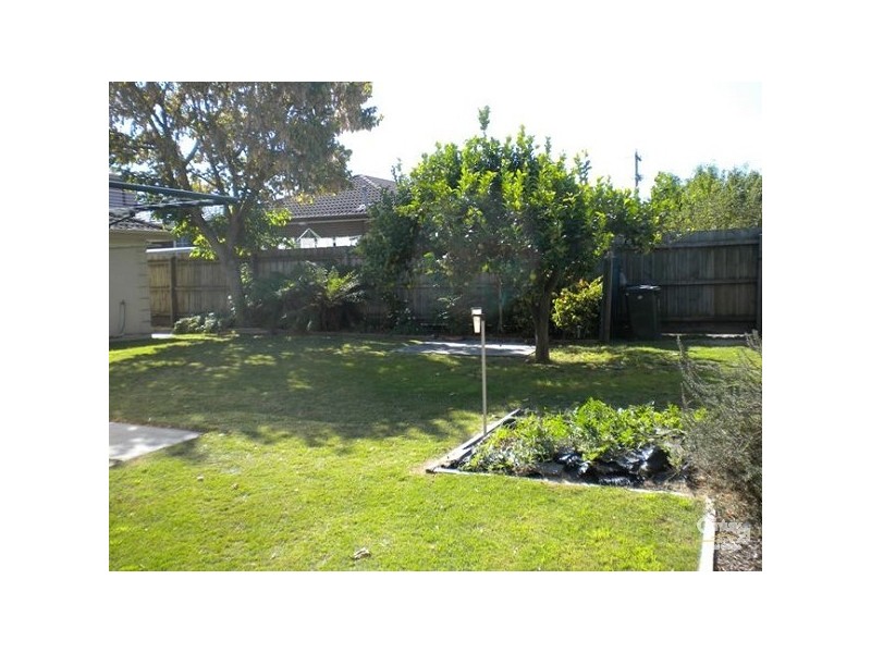 3 Eagle Court, Dingley Village VIC 3172