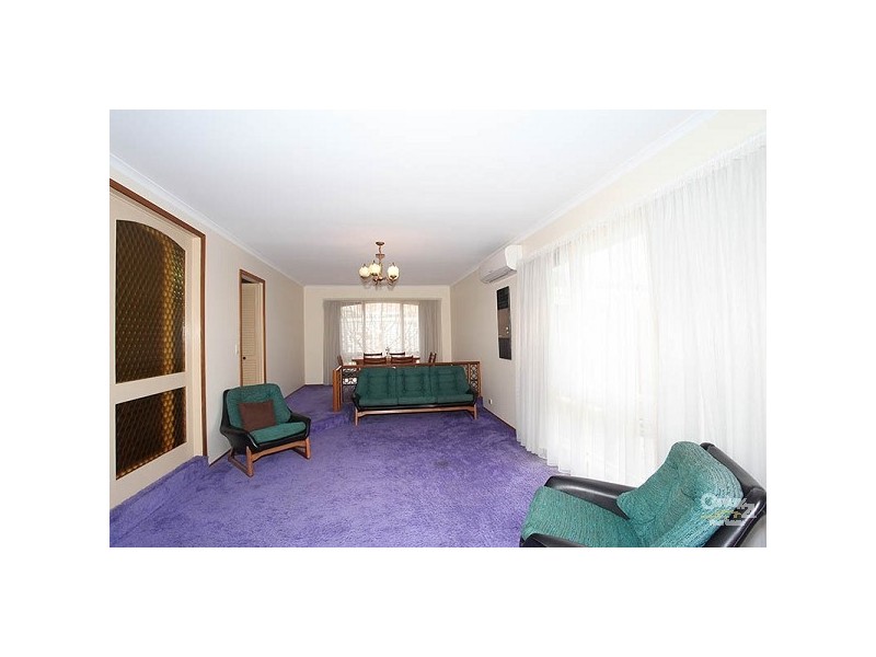 5 Siddeley Court, Dingley Village VIC 3172