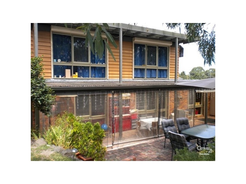 17 Wolbers Road, Dingley Village VIC 3172