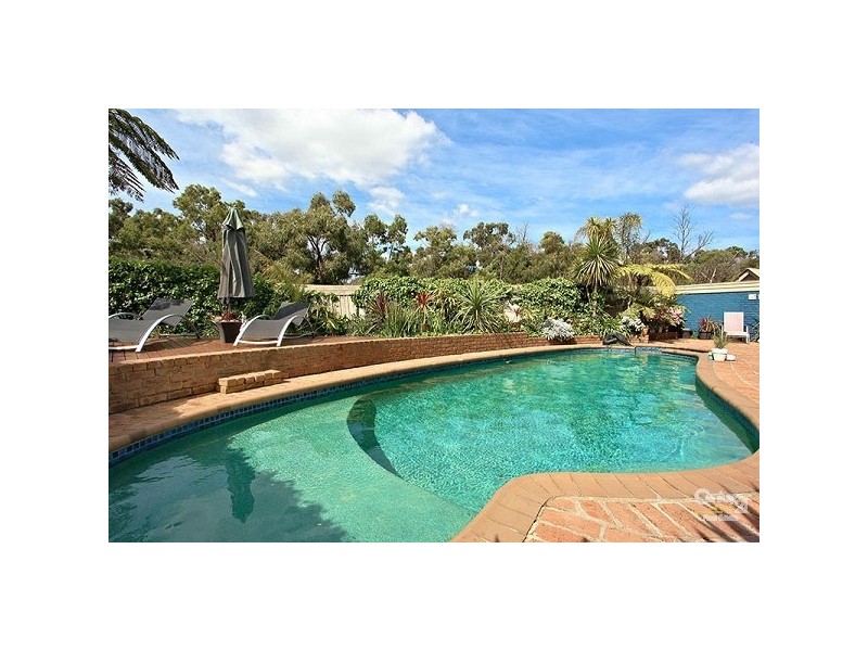 13 Teralba Close, Dingley Village VIC 3172