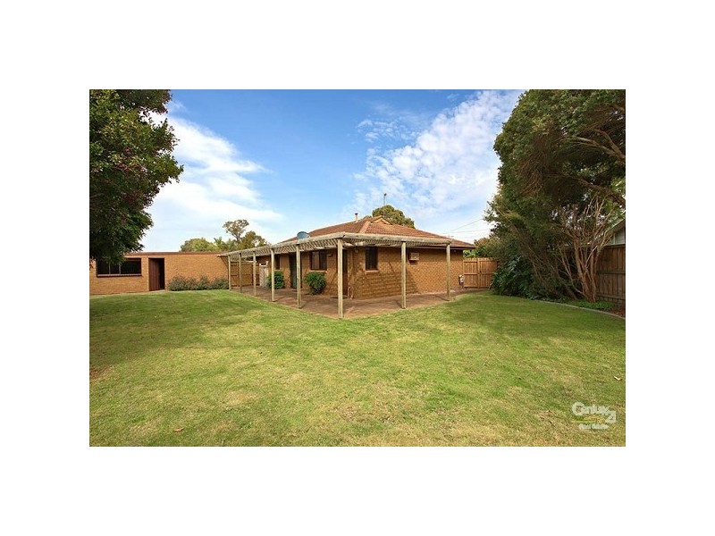 5 Venus Court, Dingley Village VIC 3172