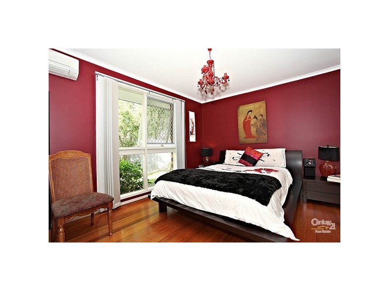 64 Howard Road, Dingley Village VIC 3172