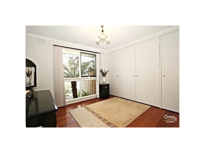 64 Howard Road, Dingley Village VIC 3172