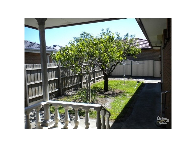 3 Paterson Road, Springvale South VIC 3172