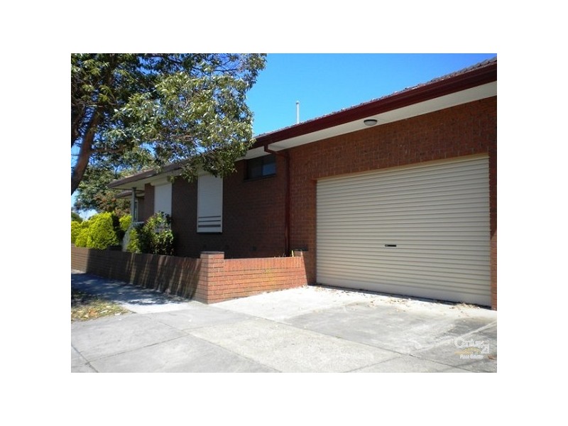 3 Paterson Road, Springvale South VIC 3172