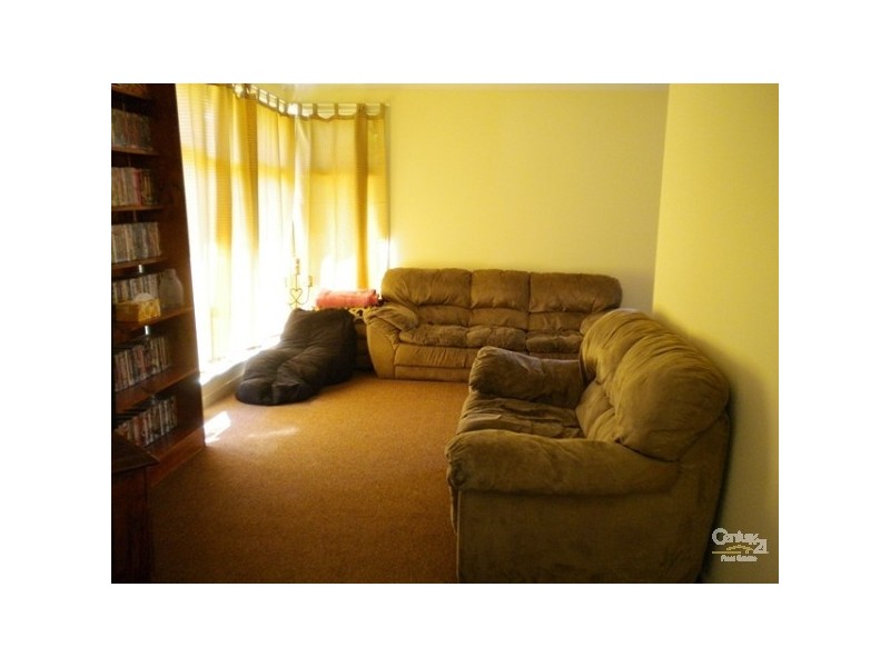 16 Pauline Avenue, Dingley Village VIC 3172