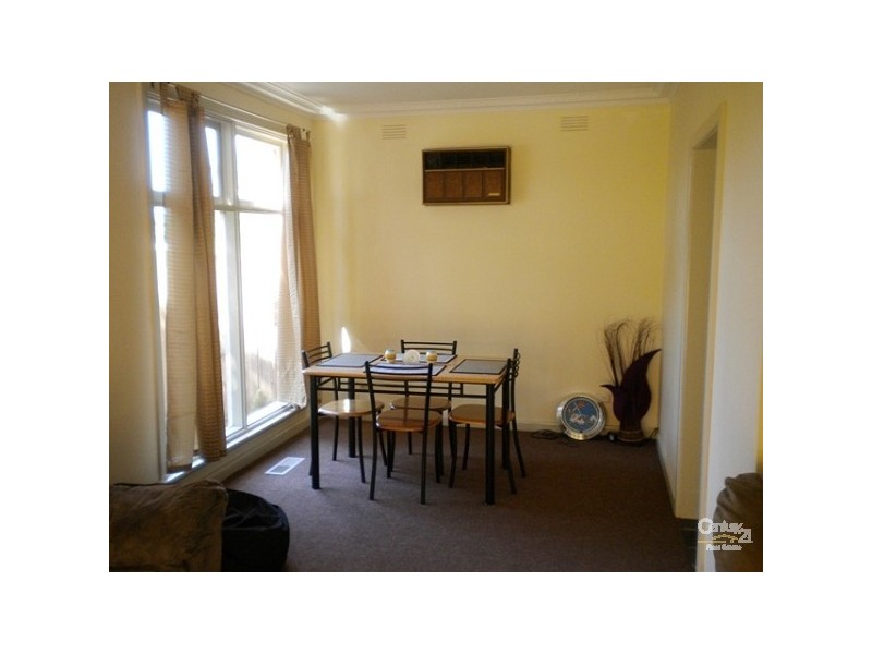 16 Pauline Avenue, Dingley Village VIC 3172