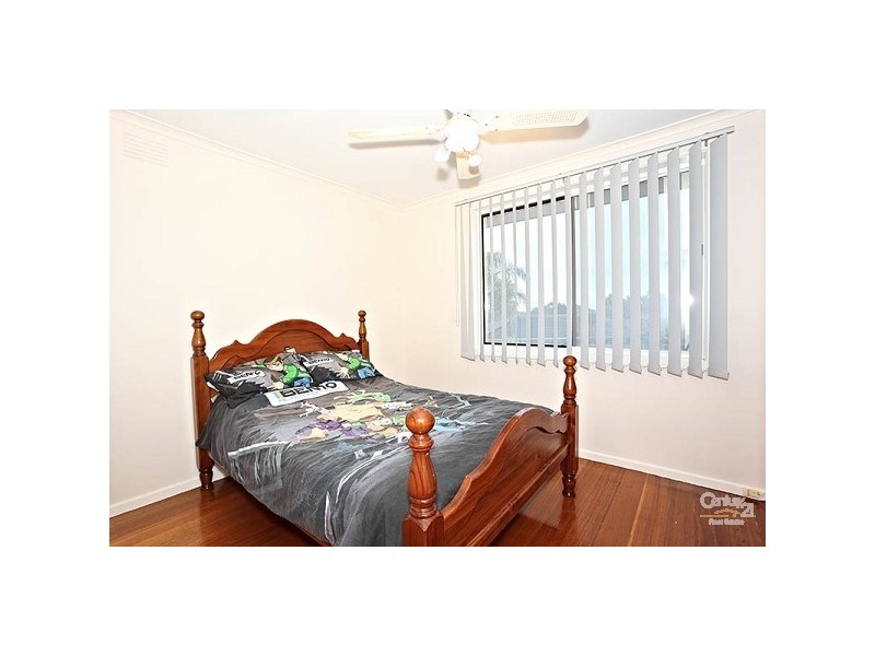 12 Plaza Crescent, Dingley Village VIC 3172