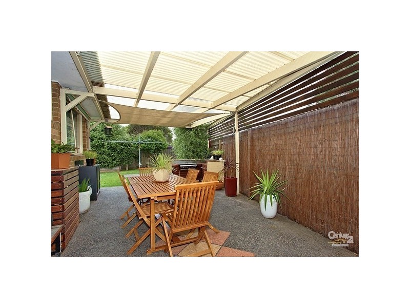 28 Sandleford Place, Dingley Village VIC 3172