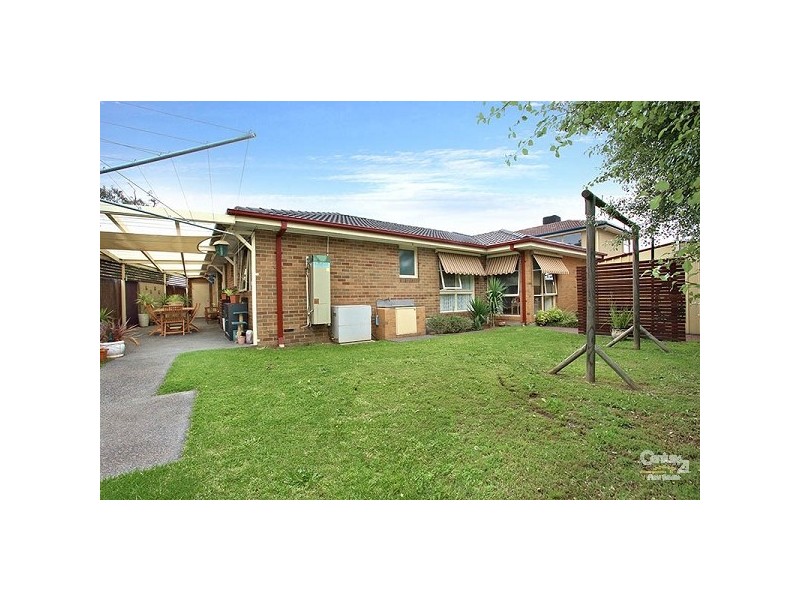 28 Sandleford Place, Dingley Village VIC 3172