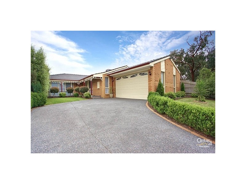 28 Sandleford Place, Dingley Village VIC 3172